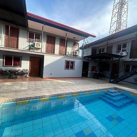 Отель Casa Fotr Loco Увита Экстерьер фото