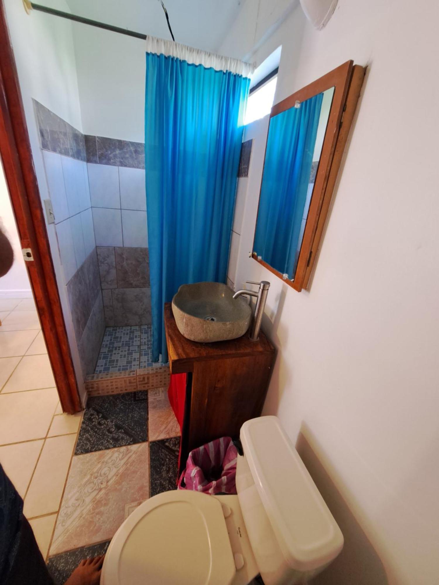 Отель Casa Fotr Loco Увита Экстерьер фото